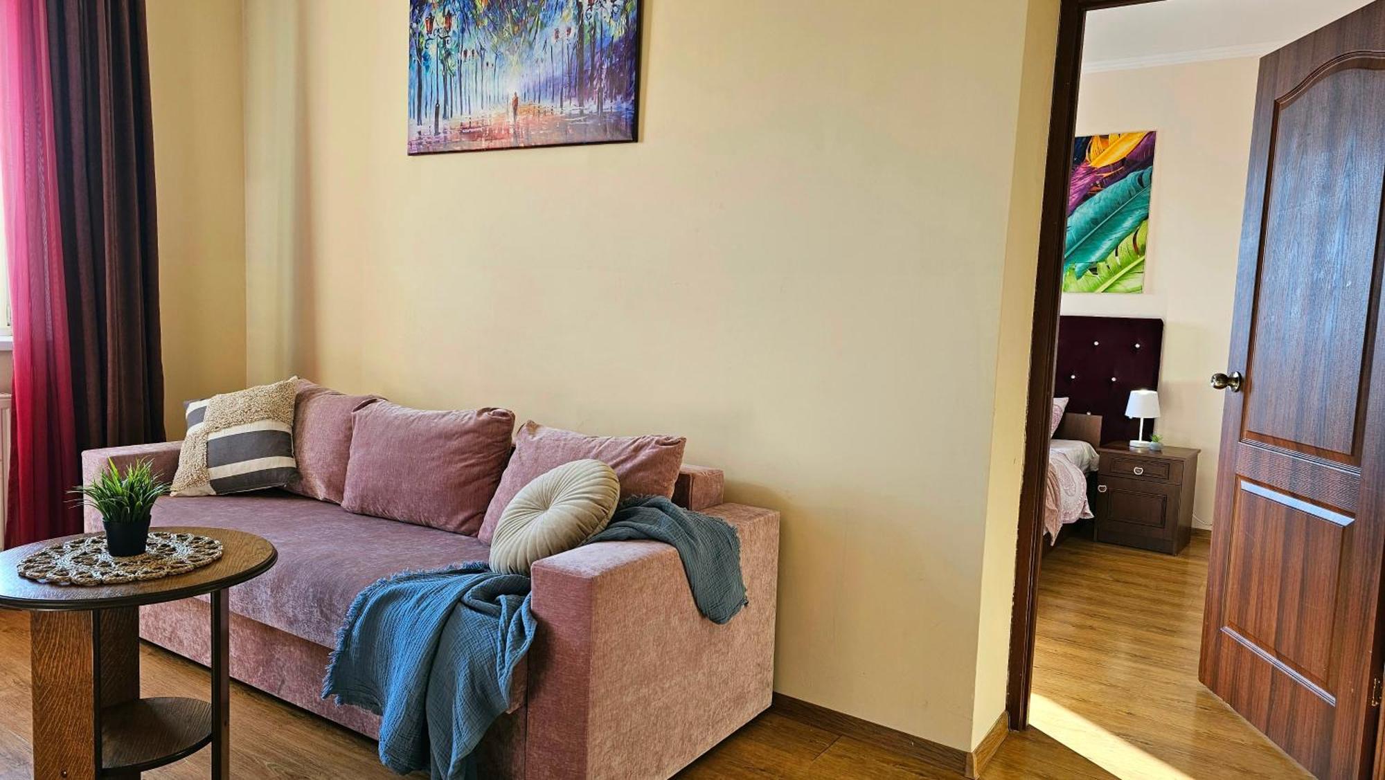 Best Two Room Apartment Mukačevo Esterno foto