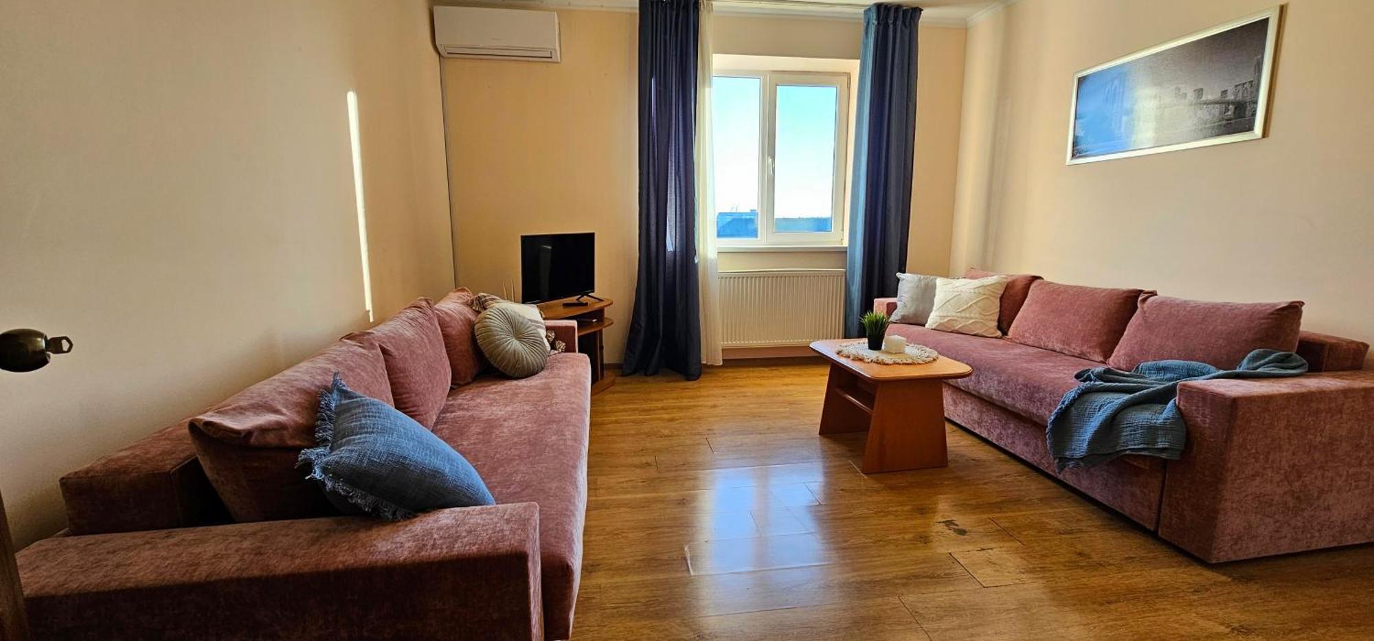 Best Two Room Apartment Mukačevo Esterno foto